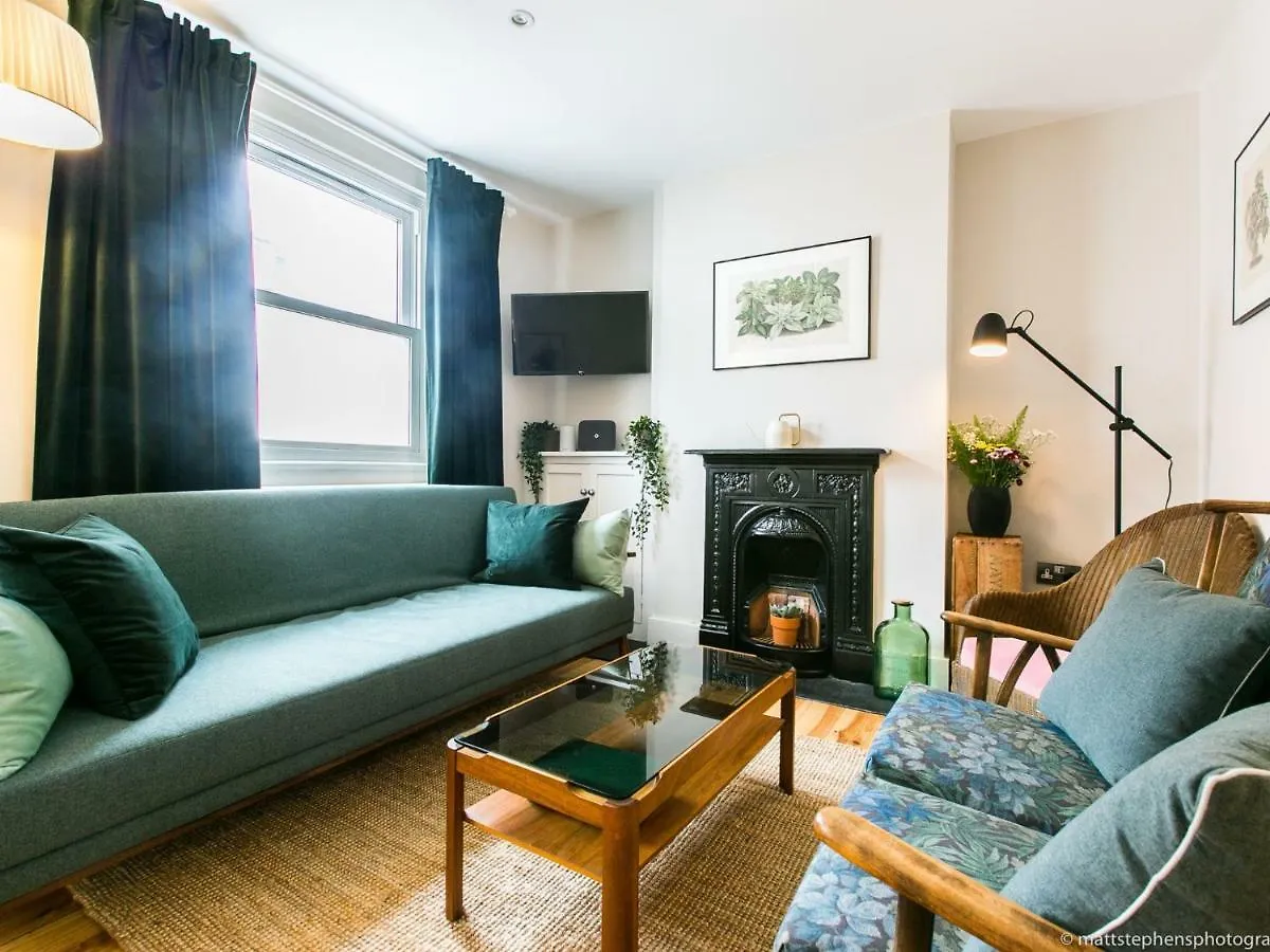 Holiday home Exquisite 3Bdr Botanical Oasis In Central Brighton
