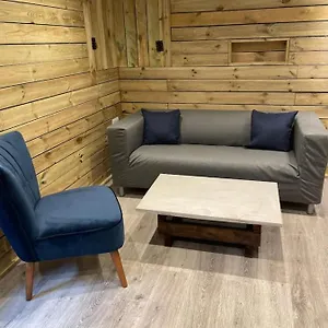 Seaside 1 Bedroom Carbon Neutral In Brighton