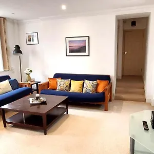 Extremely Well Located Seafront 1 Bedroom In Brighton