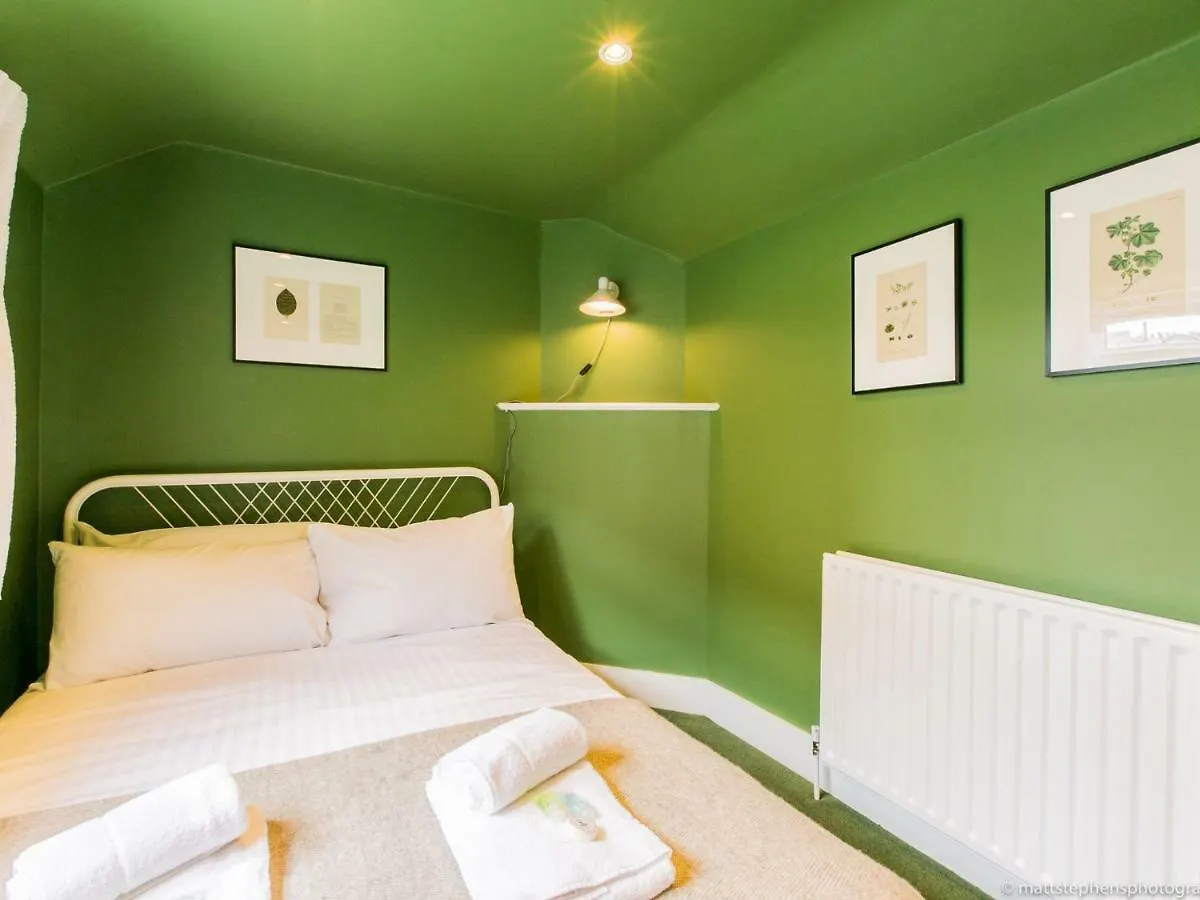 Holiday home Exquisite 3Bdr Botanical Oasis In Central Brighton